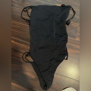 Indah Axle one piece